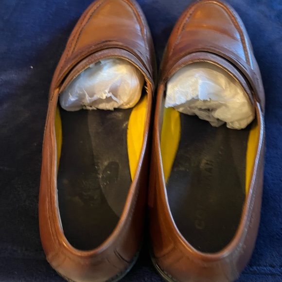 Cole Haan Loafers size 9.5. So comfortable and very classy. Absolutely stylish! main image 7